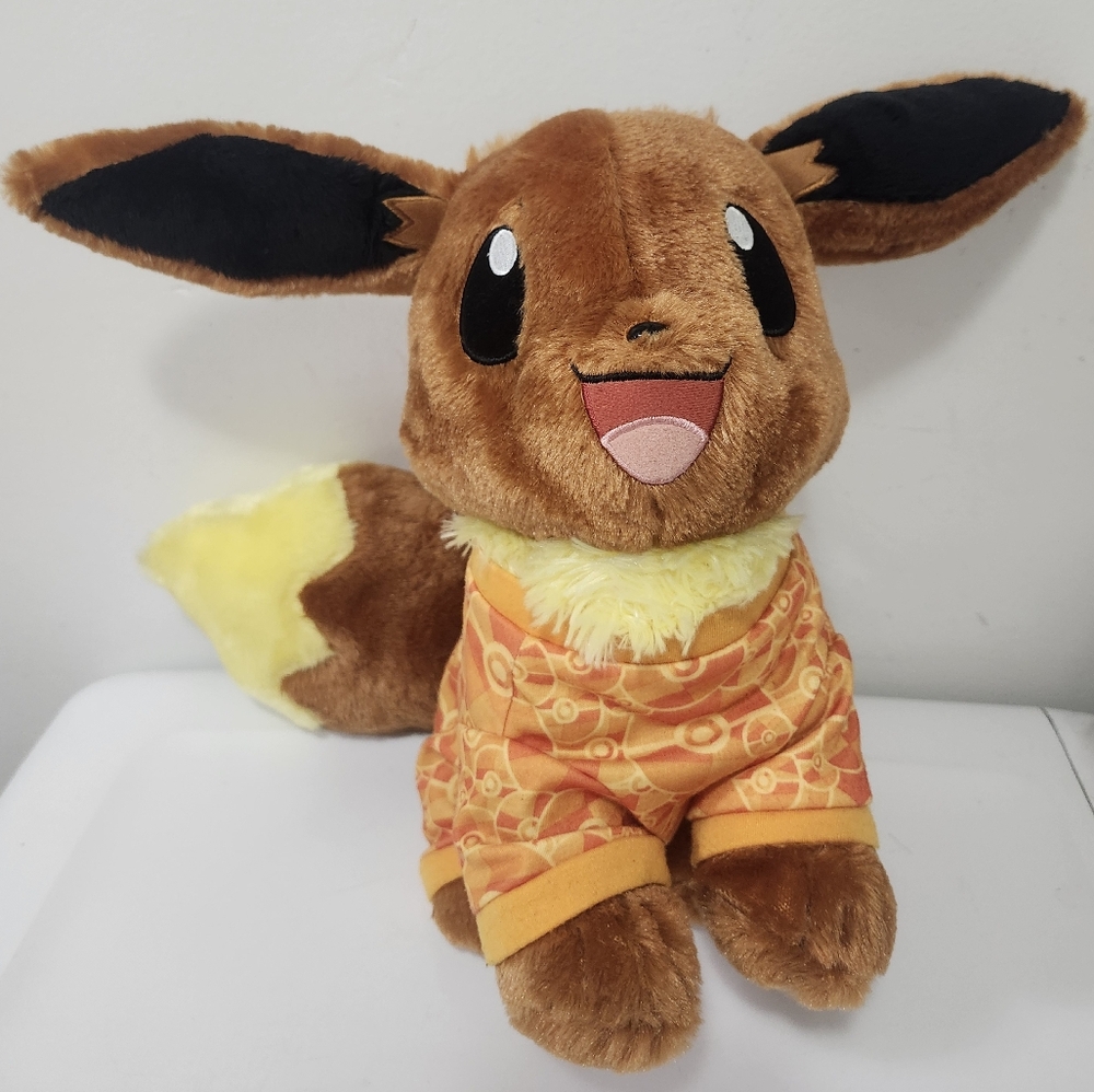 BAB Eevee Pokémon Build a Bear Soft Plush Large 16" With Outfit